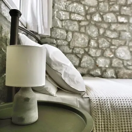 Prosilion Stone House Argilia